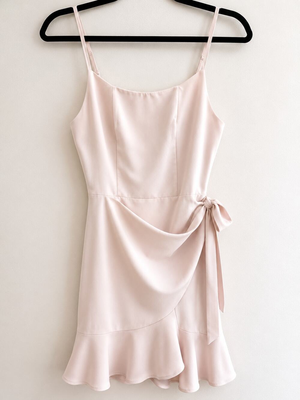 Women’s Beige Wrap Dress Size XL Sleeveless Ruffle Hem Tie Waist